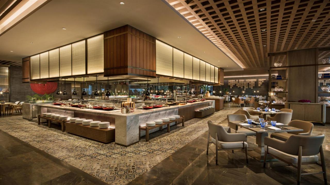 Hotel Crowne Plaza Xiangxi Fenghuang Esterno foto